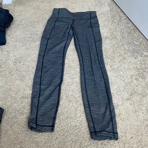 Lululemon workout leggings
